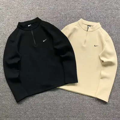 ¥138 N⭐K⭐ LONG SLEEVED 218231701(im 170cm 60kg i wear size XL in the phot)