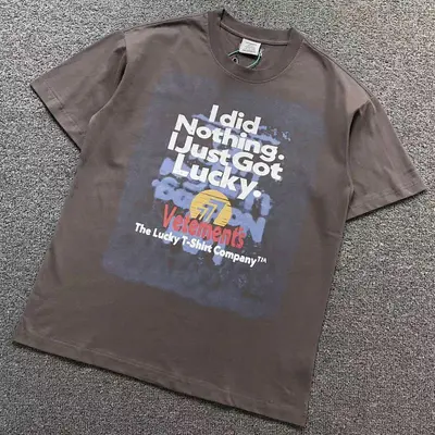 ¥88 VETEMENTS T-SHIRT 482313145(im 170cm 60kg i wear size S in the phot)