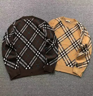 ¥165 B⭐R⭐E⭐RY SWEATER 11082315140(im 170cm 60kg i wear size M in the phot)
