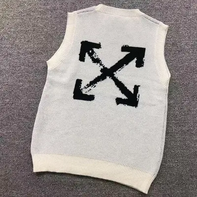 ￥115 OFF-WHITE VEST SWEATER 11082510140（im 170cm 60kg i wear size M in the phot）