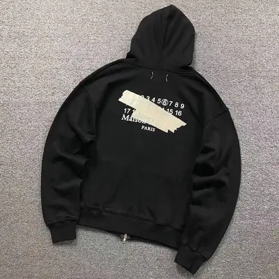 ￥158 MAISON MARGIELA HOODIE 58261186（im 170cm 60kg i wear size 46 in the phot）