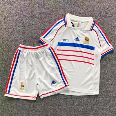 ￥95 FOOTBALL CHILD SHORTS T-SHIRT 11082714002
