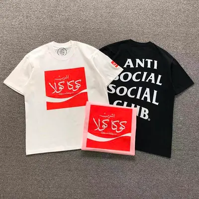 ￥85 ANTI SOCIAL SOCIAL CLUB T-SHIRT 3108271702（im 170cm 60kg i wear size M in the phot）