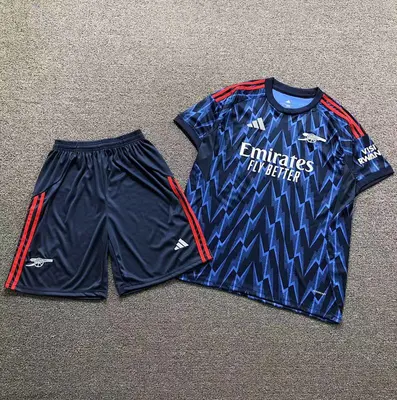 ￥75 FOOTBALL SHORTS T-SHIRT 11082726002（im 170cm 60kg i wear size L in the phot）
