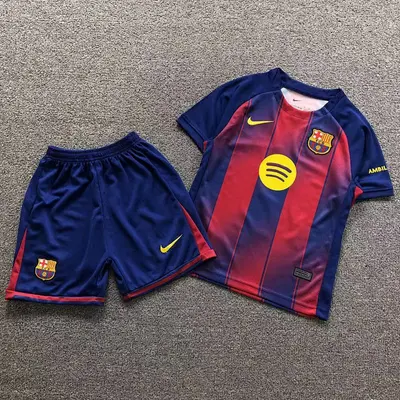 ￥75 FOOTBALL CHILD SHORTS T-SHIRT 11082722002
