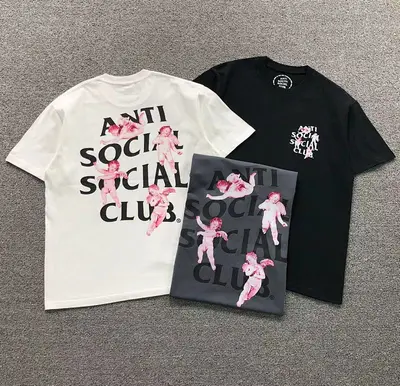 ￥85 ANTI SOCIAL SOCIAL CLUB T-SHIRT 3108272302（im 170cm 60kg i wear size M in the phot）
