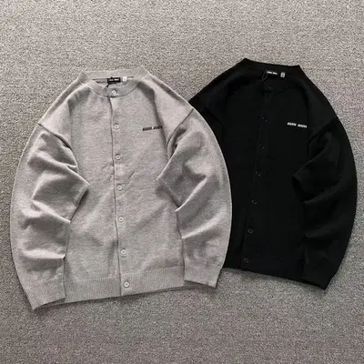 ￥195 M⭐U M⭐U SWEATER 4108282677（im 170cm 60kg i wear size S in the phot）