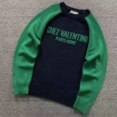 ￥135 VALENTINO SWEATER 41082808146（im 170cm 60kg i wear size L in the phot）