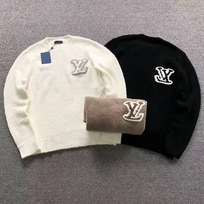 ￥178 L⭐ SWEATER 41082803146（im 170cm 60kg i wear size L in the phot）