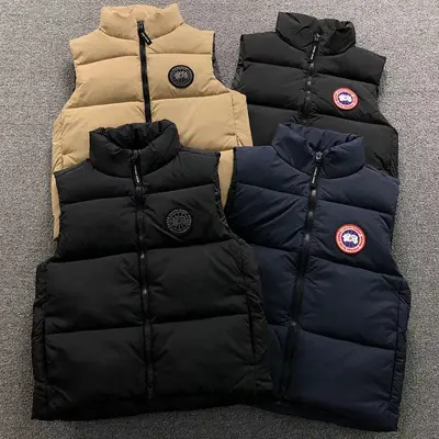 ￥419 C⭐N⭐⭐A G⭐⭐⭐E DOWN JACKETS VEST 3108290515（im 170cm 60kg i wear size M in the phot）