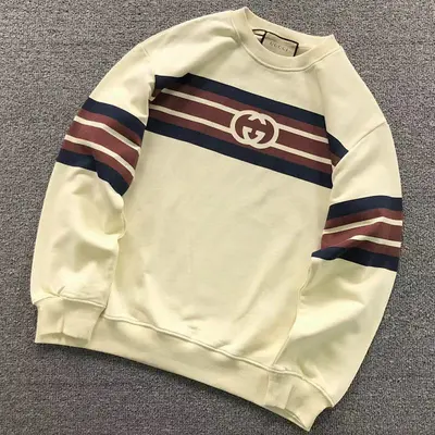 ￥115 G⭐C⭐I HOODIE 590112101（im 170cm 60kg i wear size S in the phot）