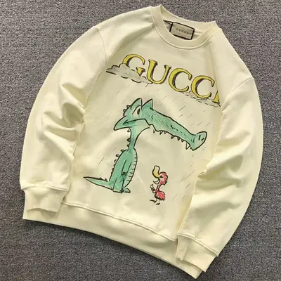 ￥115 G⭐C⭐I HOODIE 590111101（im 170cm 60kg i wear size S in the phot）