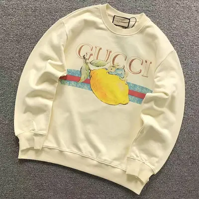 ￥115 G⭐C⭐I HOODIE 590105101（im 170cm 60kg i wear size S in the phot）