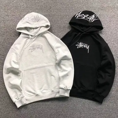 ￥135 STUSSY HOODIE 59022582（im 170cm 60kg i wear size S in the phot）