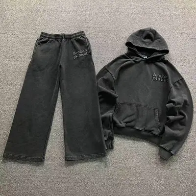 TOP ￥135 TROUSERS ￥135 BROKEN PLANET HOODIE TROUSERS 59020891