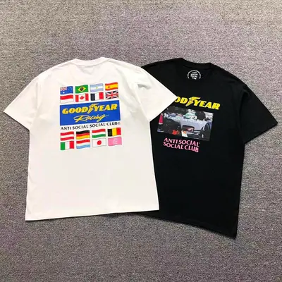 ￥85 ANTI SOCIAL SOCIAL CLUB T-SHIRT 3109021802（im 170cm 60kg i wear size L in the phot）