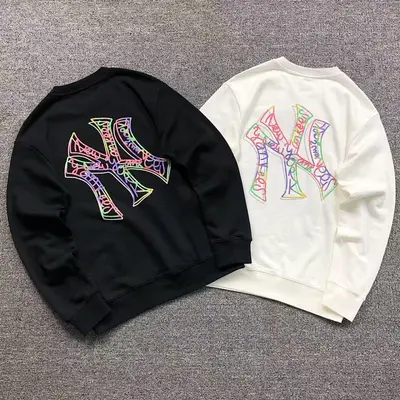 ¥125 MLB HOODIE 1109031730(im 170cm 60kg i wear size M in the phot)