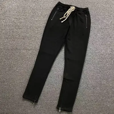 ¥195 FOG TROUSERS 2190305125(im 170cm 60kg i wear size M in the phot)