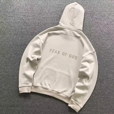 ¥195 FOG HOODIE 2190311125(im 170cm 60kg i wear size L in the phot)