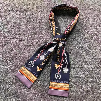 ¥68 L⭐ SCARF 590532102 (长120CM*宽8CM*)