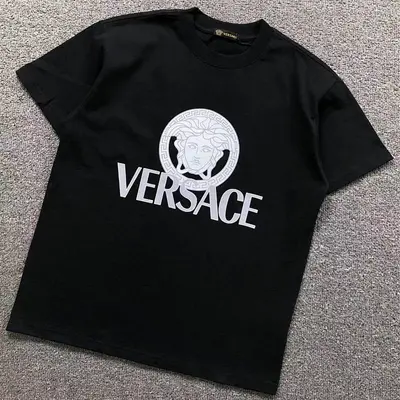 ¥108 V⭐⭐SA⭐E T-SHIRT 59042970(im 170cm 60kg i wear size S in the phot)