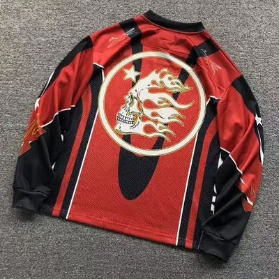 ¥98 HELLSTAR LONG SLEEVED 59041771(im 170cm 60kg i wear size M in the phot)