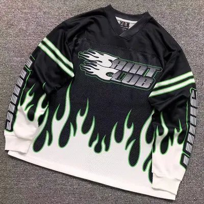 ￥98 SAINT MICHAEL LONG SLEEVED 59040871（im 170cm 60kg i wear size M in the phot）