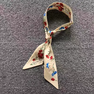 ￥68 D⭐O⭐ SCARF 590624102 (长105CM*宽6CM*)