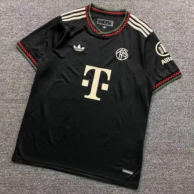 ¥75 FOOTBALL T-SHIRT 11090926002(im 170cm 60kg i wear size L in the phot)