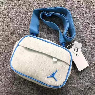 ¥95 A⭐R J⭐R⭐AN BAG 4109110413 ( 长20CM*宽7CM*高13CM)