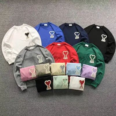 ¥118 AMI HOODIE 3109110221(im 170cm 60kg i wear size M in the phot)
