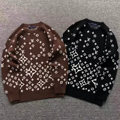 ￥165 L⭐ SWEATER 3109123520（im 170cm 60kg i wear size L in the phot）