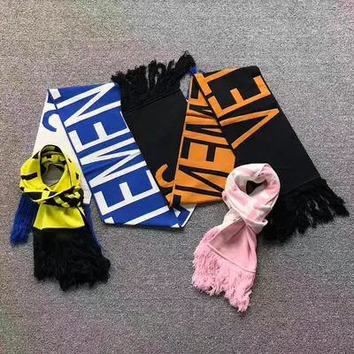 ¥108 VETEMENTS SCARF 41091601145 (长148CM*宽28CM*)
