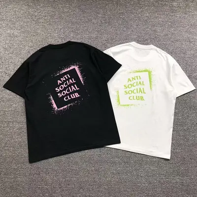 ￥85 ANTI SOCIAL SOCIAL CLUB T-SHIRT 4109161402（im 170cm 60kg i wear size L in the phot）