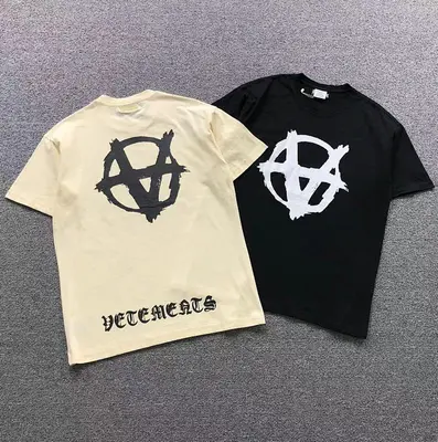￥88 VETEMENTS T-SHIRT 41091605145（im 170cm 60kg i wear size S in the phot）