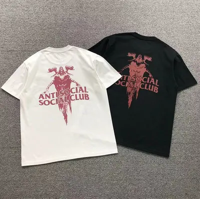 ￥85 ANTI SOCIAL SOCIAL CLUB T-SHIRT 4109160802（im 170cm 60kg i wear size L in the phot）