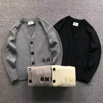 ￥165 AMI SWEATER 3109170121（im 170cm 60kg i wear size S in the phot）