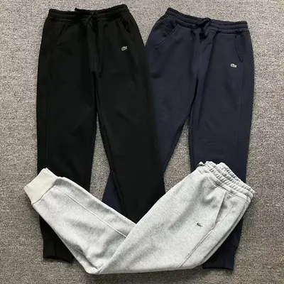 ￥168 LACOSTE TROUSERS 2191725001（im 170cm 60kg i wear size M in the phot）