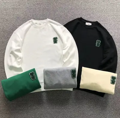 ¥108 AMI HOODIE 59190188(im 170cm 60kg i wear size M in the phot)