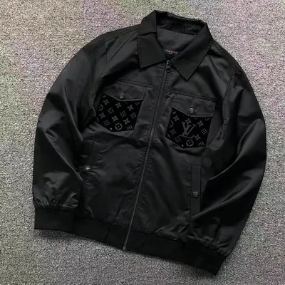¥188 L⭐ JACKET 3109201020(im 170cm 60kg i wear size M in the phot)