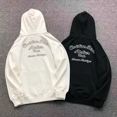 ¥185 D⭐O⭐ HOODIE 59201719(im 170cm 60kg i wear size XS in the phot)