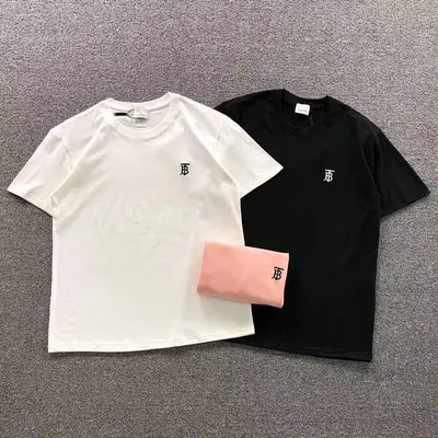 ￥85 B⭐R⭐E⭐RY T-SHIRT 219222001（im 170cm 60kg i wear size M in the phot）