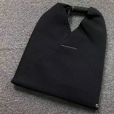 ￥318 MAISON MARGIELA BAG 219225101 ( 长31CM*高40CM)