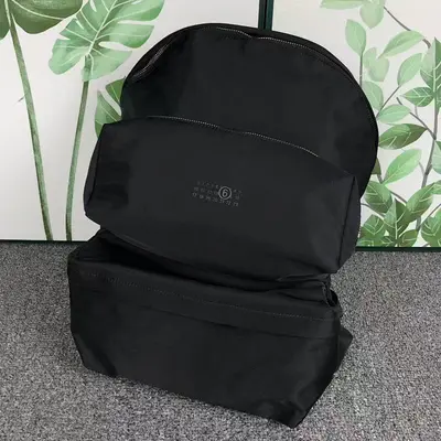￥438 MAISON MARGIELA BAG 219230901 ( 长40CM*宽18CM*高45CM)