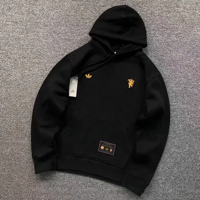 ¥158 A⭐I⭐AS FOOTBALL HOODIE 11092719002(im 170cm 60kg i wear size L in the phot)