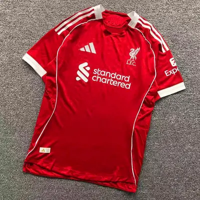 ¥88 FOOTBALL T-SHIRT 11092810002(im 170cm 60kg i wear size L in the phot)