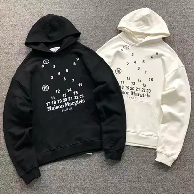 ￥138 MAISON MARGIELA HOODIE 592801136（im 170cm 60kg i wear size S in the phot）