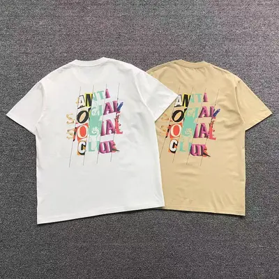 ￥85 ANTI SOCIAL SOCIAL CLUB T-SHIRT 1109290202（im 170cm 60kg i wear size L in the phot）