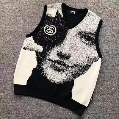 ￥118 STUSSY VEST 3109300521 （im 170cm 60kg i wear size L in the phot）