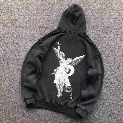 ¥135 REPRESENT HOODIE 510030291(im 170cm 60kg i wear size S in the phot)